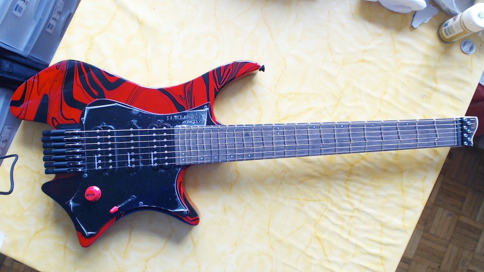 Strandberg Singularity 7 cuerdas con Trastes True Temperament de segunda mano · Foto 1 de 8 · A Coruña · 1500 €