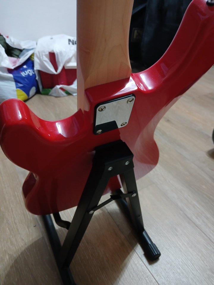 Harley Benton VT Series de segunda mano · Foto 4 de 4 · Ciudad Real · 80 €