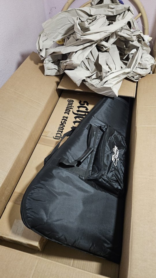 Sterling JP Majesty Guitarra Eléctrica Morado