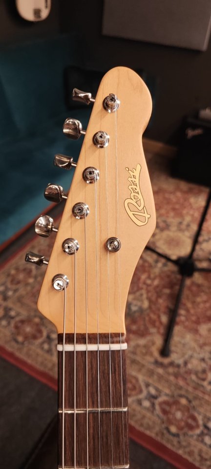 Guitarra Eléctrica Rossi Handmade Guitars Stella Sherwood Green