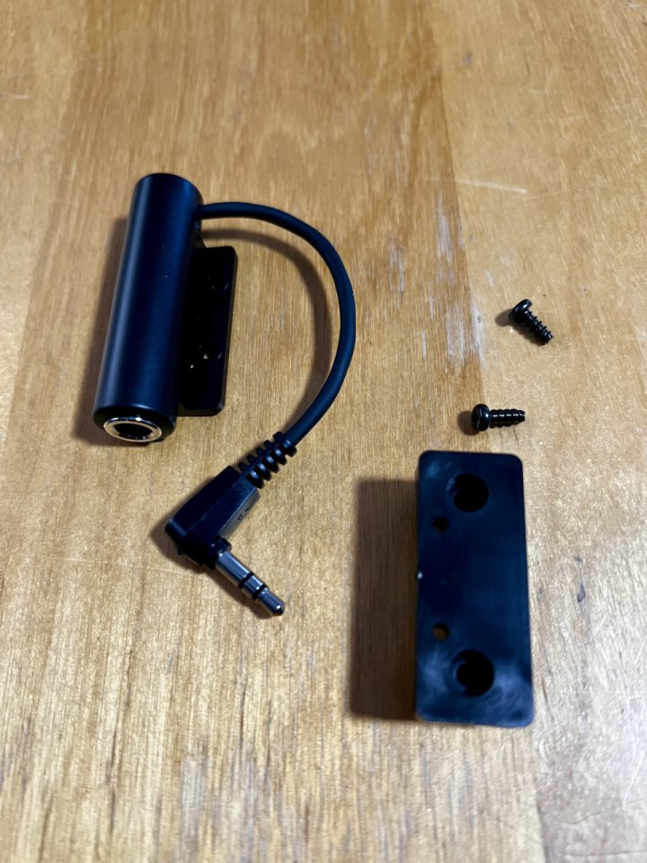 Adaptador Yamaha SV110 para Violínes Eléctricos Yamaha de segunda mano · Foto 3 de 3 · Albacete · 40 €
