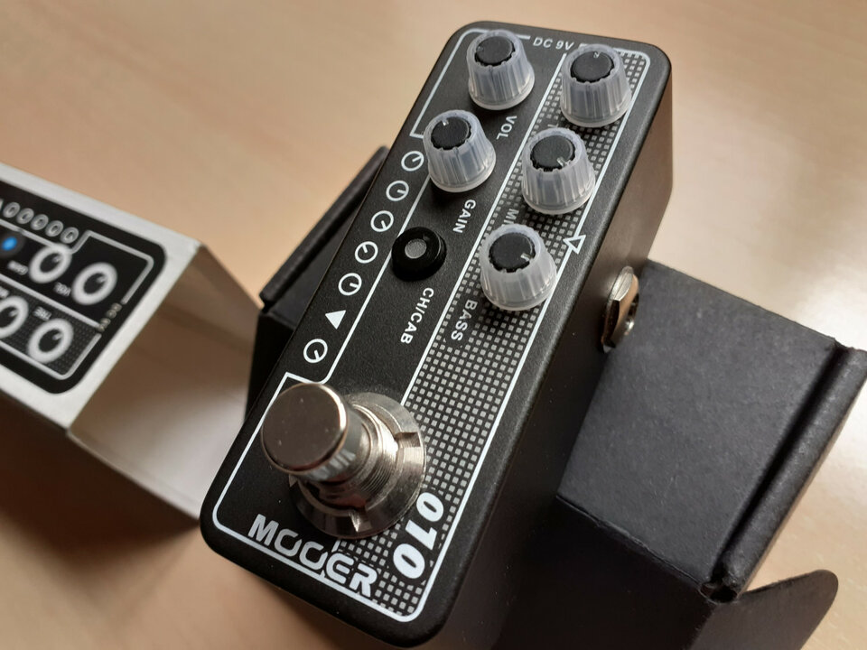 Mooer Two Stones Micro Preamp 010