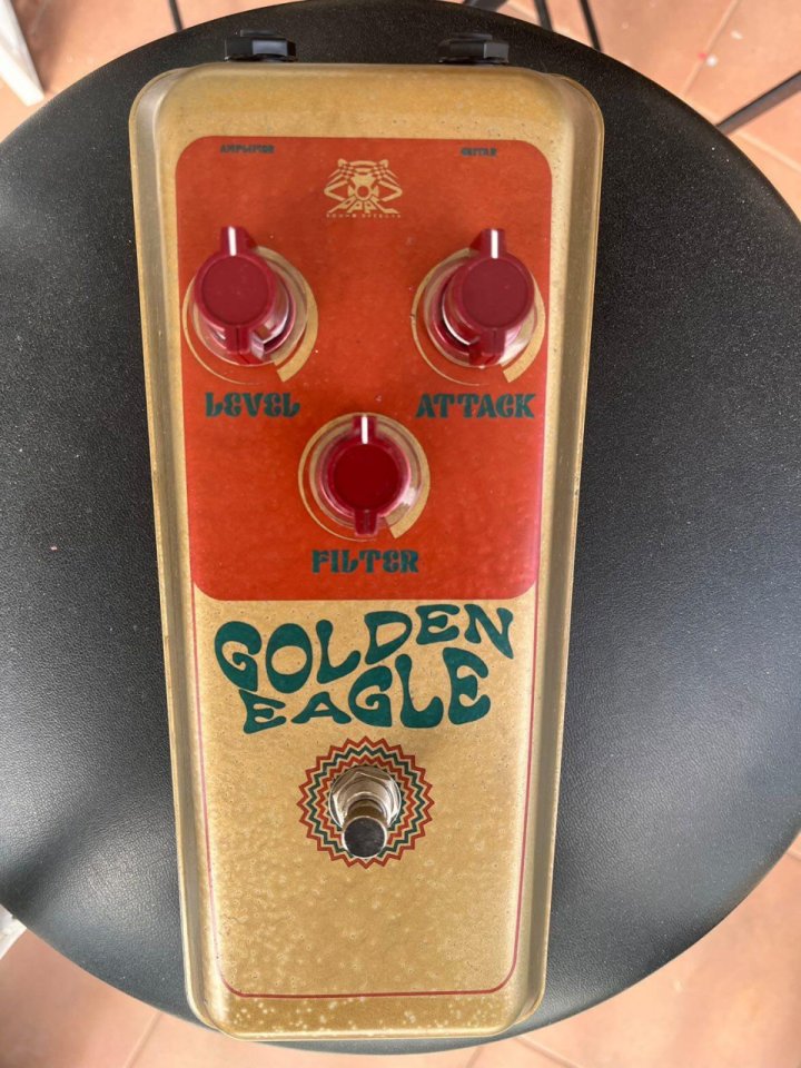 Golden Eagle (Tone Bender MKI/Zonk con control de tono) PPPC Sound Effects de segunda mano · Foto 1 de 10 · Barcelona · 225 €