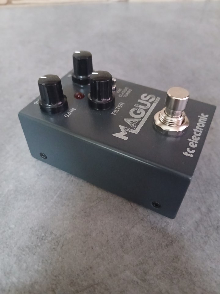 Pedal Magus pro TC Electronic de segunda mano · Foto 4 de 7 · Valencia · 15 €