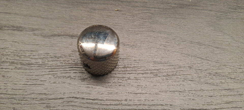 Clavijeros + puente + perilla