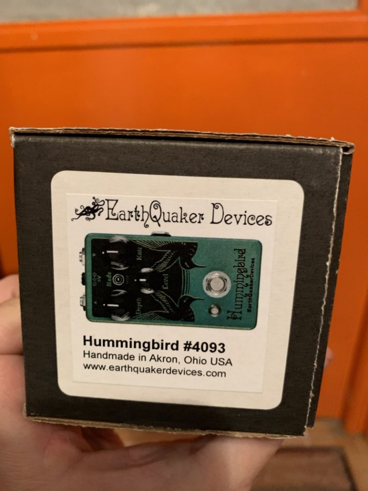 EarthQuaker Devices Hummingbird V3 (Tremolo tipo VOX Repeat Percussion)