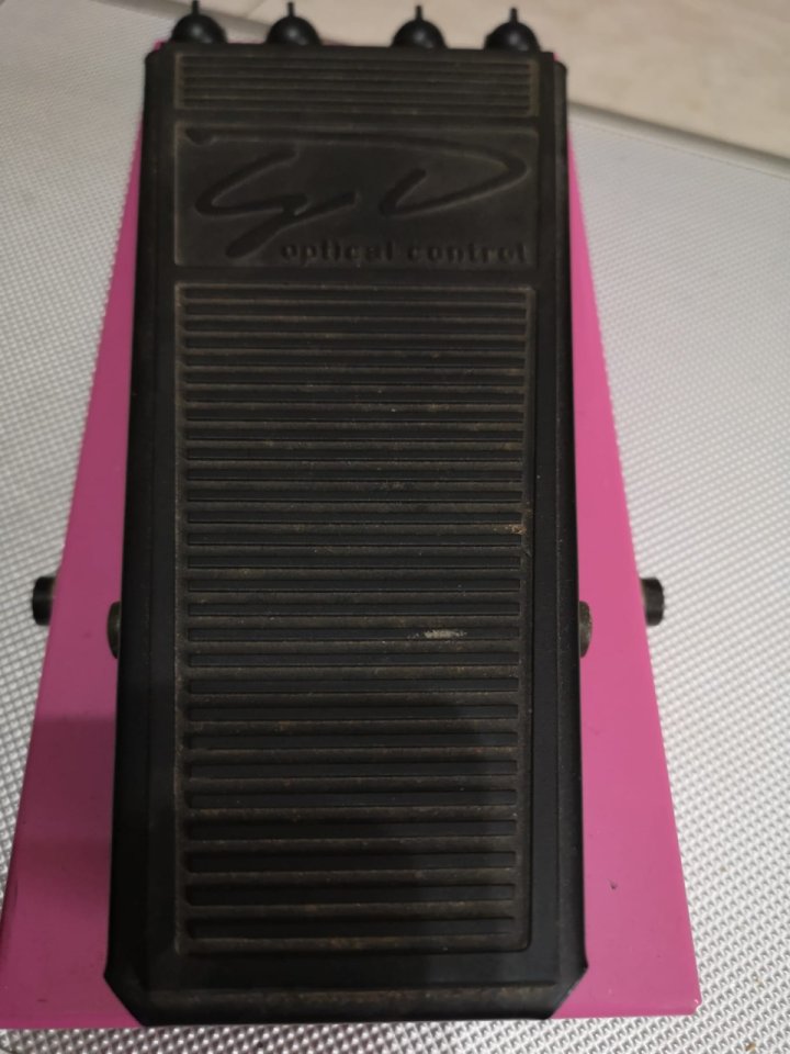 GEORGE DENNIS Parametric Wah-Volume