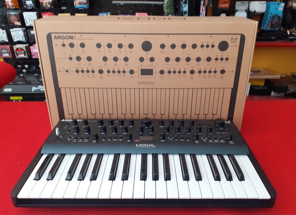 Modal Electronics Argon8 de segunda mano · Foto 1 de 4 · Girona · 379 €