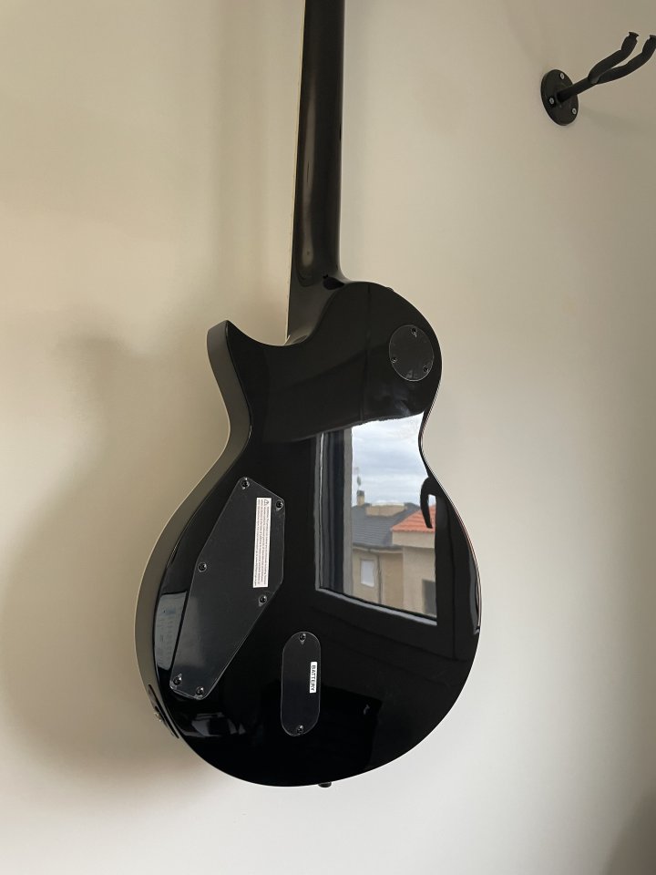 Vendo guitarra ESP LTD EC-1000T CTM CB