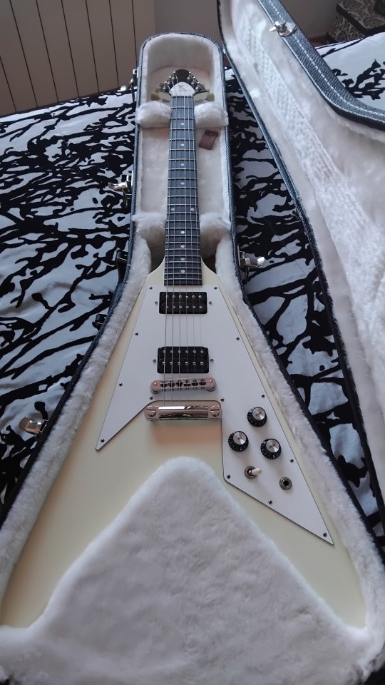 Gibson Flying V67 Reissue
