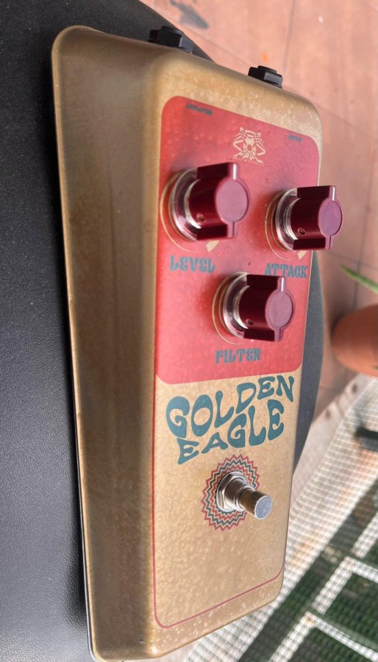 Golden Eagle (Tone Bender MKI/Zonk con control de tono) PPPC Sound Effects de segunda mano · Foto 4 de 10 · Barcelona · 225 €