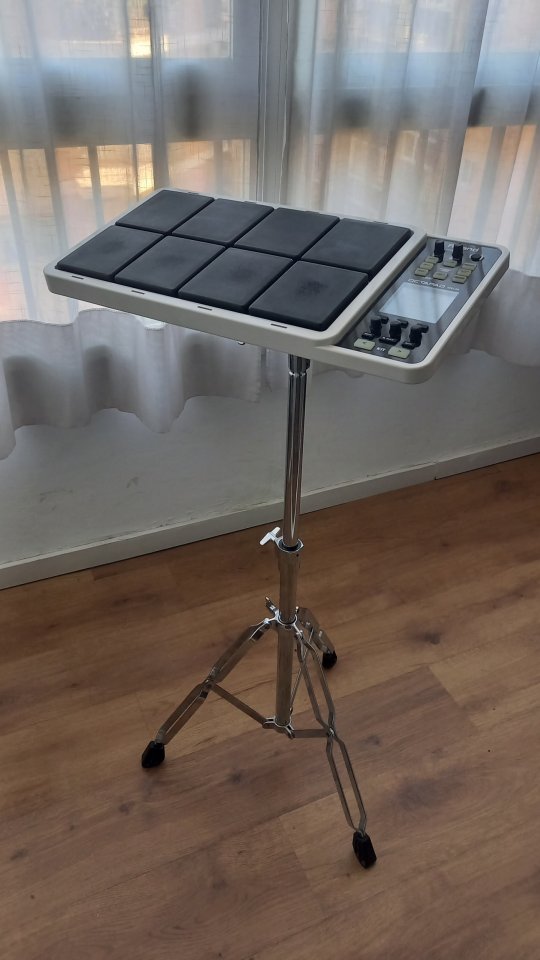 Roland SPD-30 de segunda mano · Foto 2 de 5 · Málaga · 480 €
