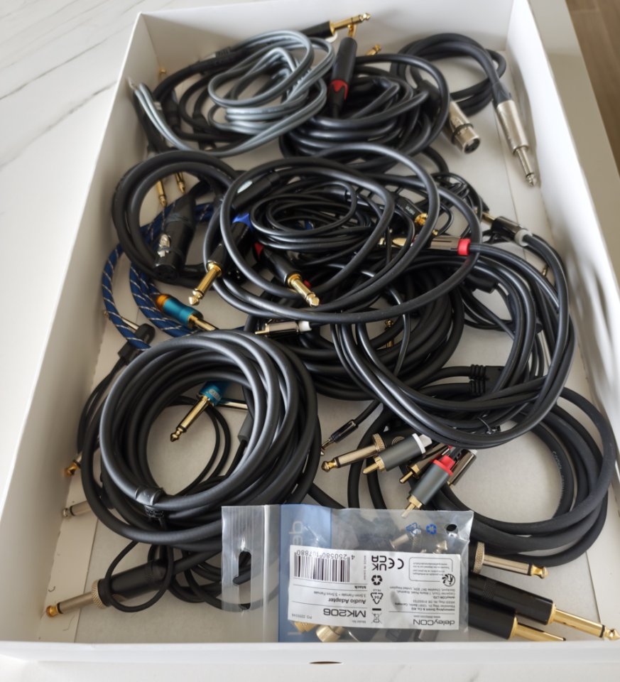 Cables Varios de segunda mano · Foto 2 de 10 · Araba · 100 €
