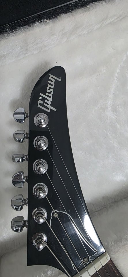 GIBSON Explorer USA 2011 + estuche original Gibson