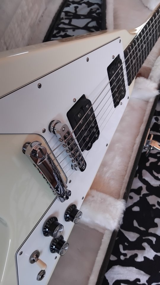 Gibson Flying V67 Reissue