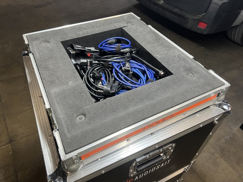 Allen&Heath SQ5 (con flightcase) + Patch 32/16 de segunda mano · Foto 5 de 10 · Alicante · 3100 €