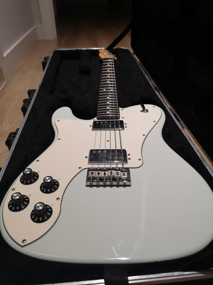 Fender Telecaster Deluxe American Pro Zurdos