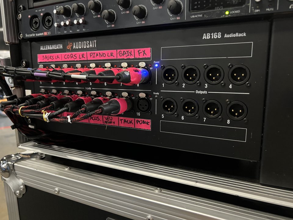 Allen&Heath SQ5 (con flightcase) + Patch 32/16 de segunda mano · Foto 10 de 10 · Alicante · 3100 €