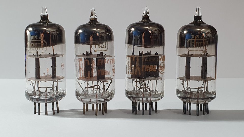 Válvula previo RCA 12AT7 / ECC81 NOS Grey Plate Preamp tubo hifi de segunda mano · Alicante · 50 €