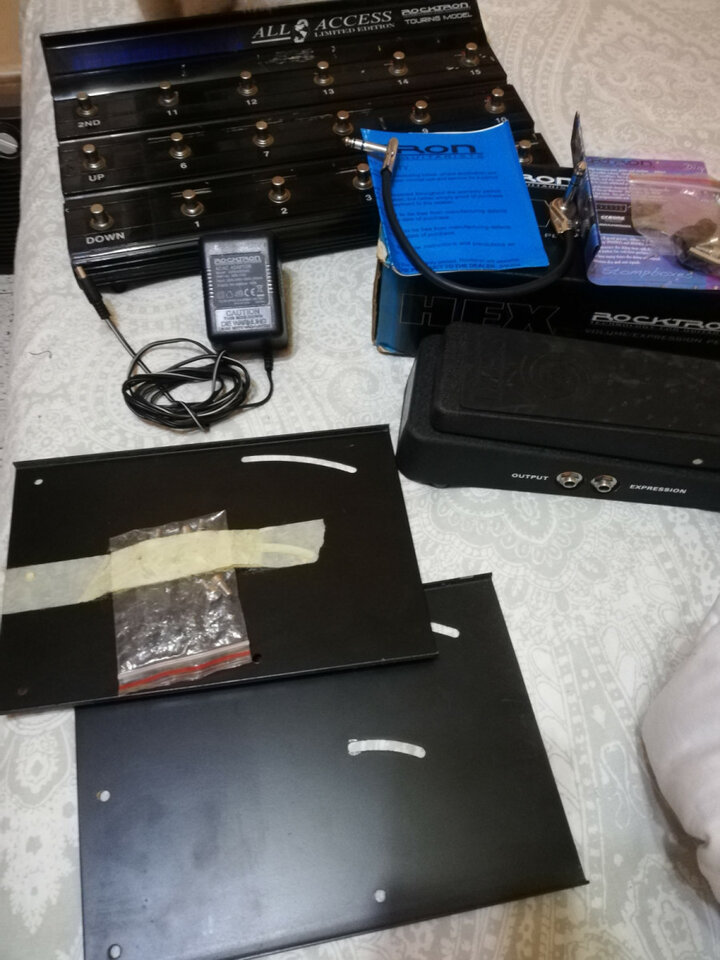 Rocktron All Access Limited Edition (Negra) Pedalera control Midi