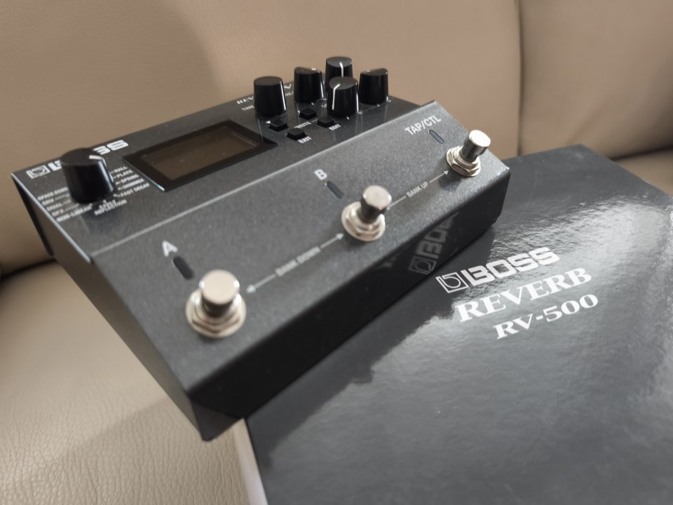 Boss RV-500 Reverb Pedal