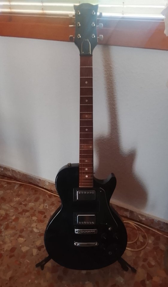 Westone Vintage Made in Italy – Original – 2 Humbuckers – Negra de segunda mano · Foto 4 de 9 · Granada · 349 €
