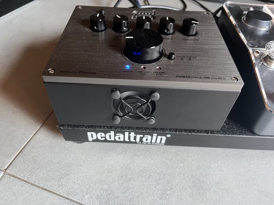 Seymour Duncan PowerStage 100 Stereo de segunda mano · Foto 1 de 5 · Madrid · 425 €