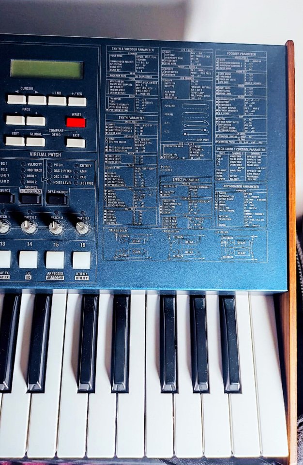 Korg MS2000