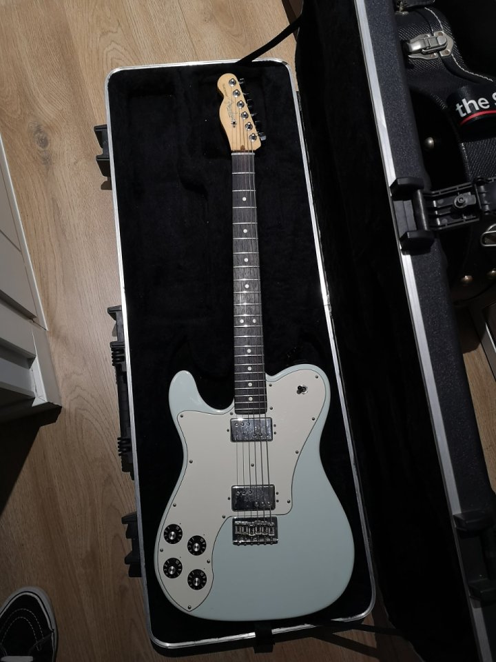 Fender Telecaster Deluxe American Pro Zurdos