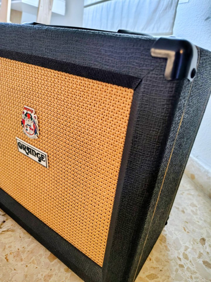 Orange Crush 35RT (Modificado) de segunda mano · Foto 2 de 4 · Sevilla · 200 €