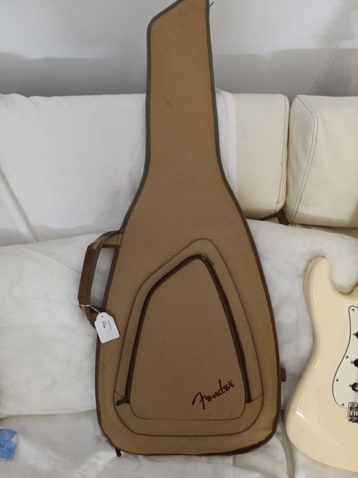 Fender Stratocaster Ritchie Blackmore de segunda mano · Foto 3 de 5 · Cádiz