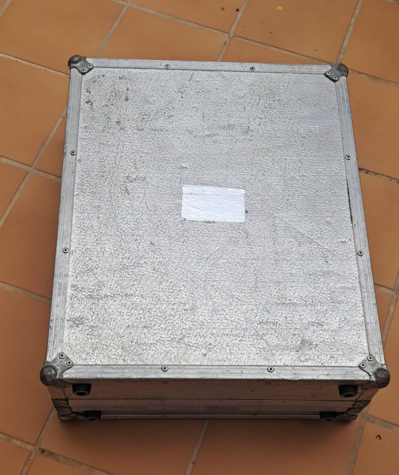 Caja de transporte Yamaha 01/01,96 de segunda mano · Foto 1 de 4 · Alicante · 60 €