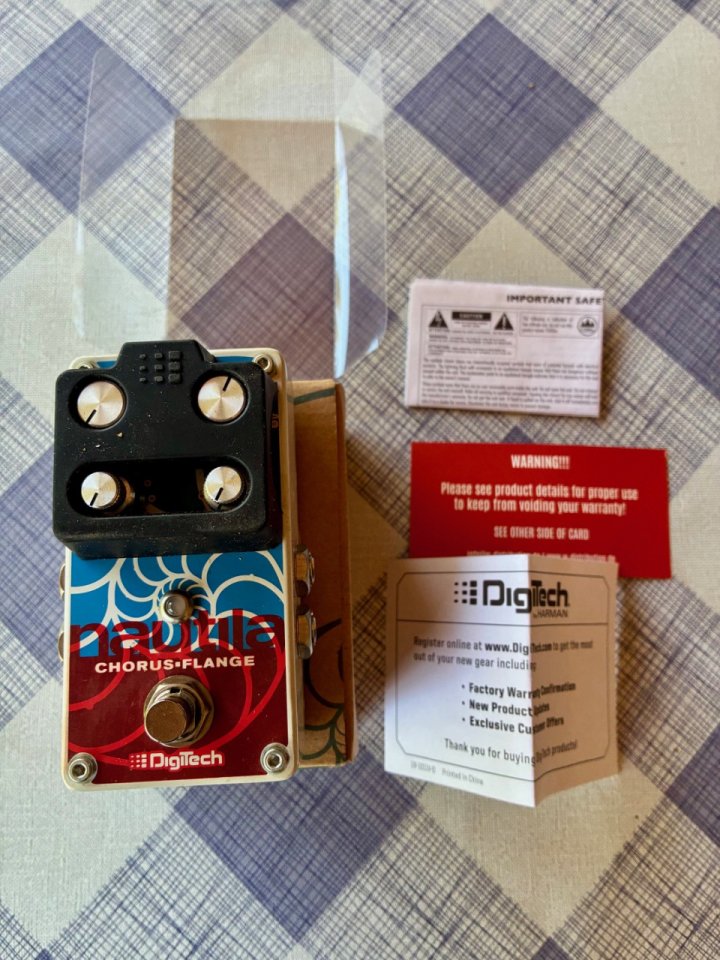 Chorus y Flanger DIGITECH NAUTILA de segunda mano · Foto 1 de 4 · Madrid · 100 €