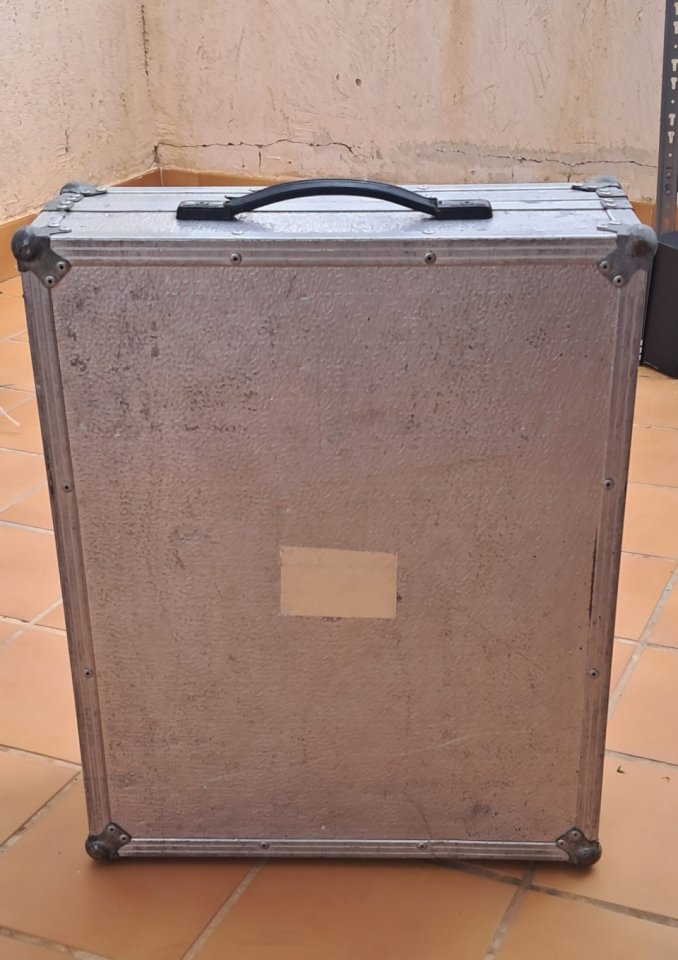 Caja de transporte Yamaha 01/01,96 de segunda mano · Foto 2 de 4 · Alicante · 60 €