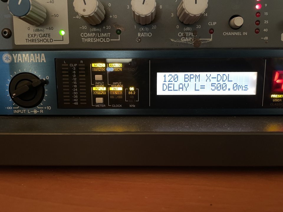 Yamaha SPX 2000 - Procesador de efectos de segunda mano · Foto 2 de 8 · Burgos · 320 €