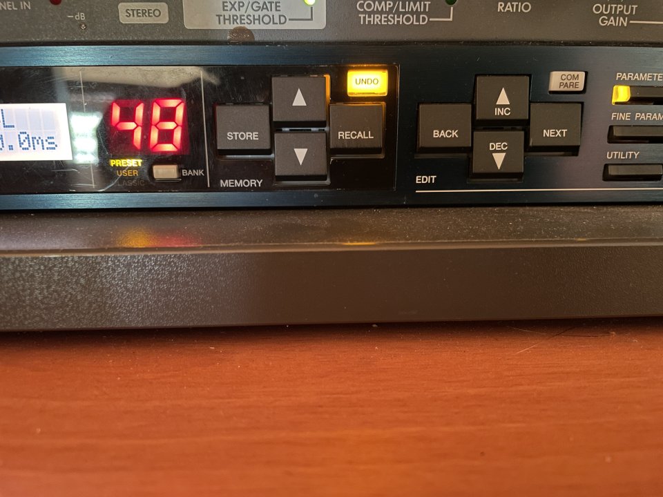 Yamaha SPX 2000 - Procesador de efectos de segunda mano · Foto 3 de 8 · Burgos · 320 €
