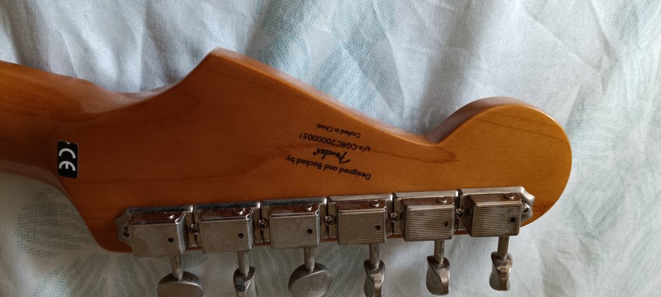 Squier Classic Vibe '50s Stratocaster (2020)china de segunda mano · Foto 9 de 10 · Madrid · 300 €