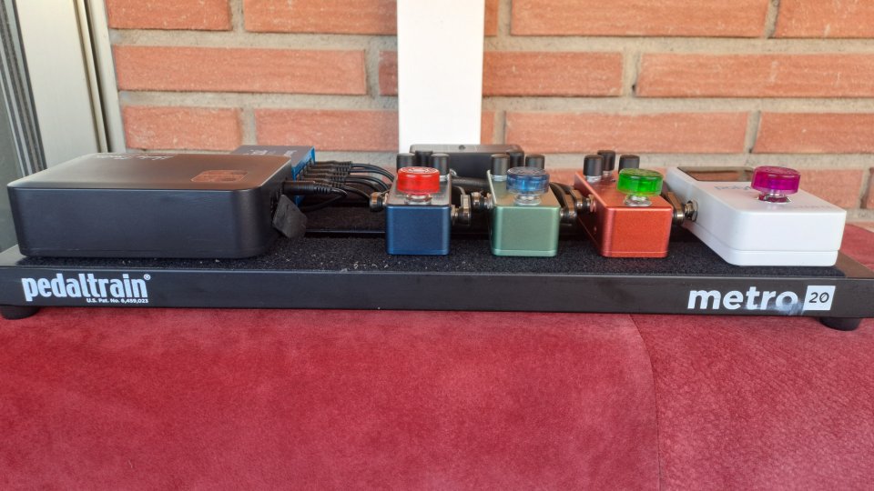 Sistema inalámbrico XVive A58 + Pedalera Autónoma