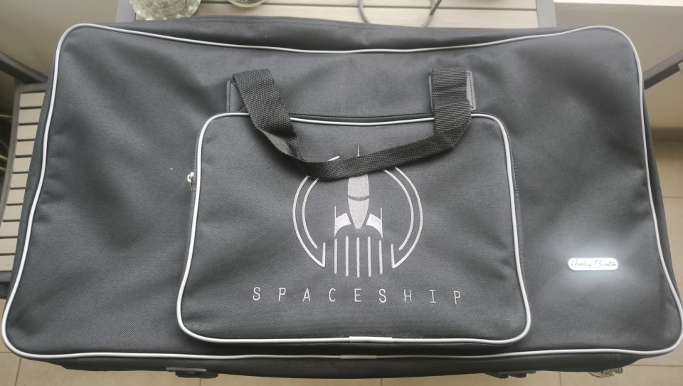 Harley benton Spaceship 60 ¡NUEVA, ENVÍO INCLUIDO! de segunda mano · Foto 1 de 2 · Murcia · 45 €