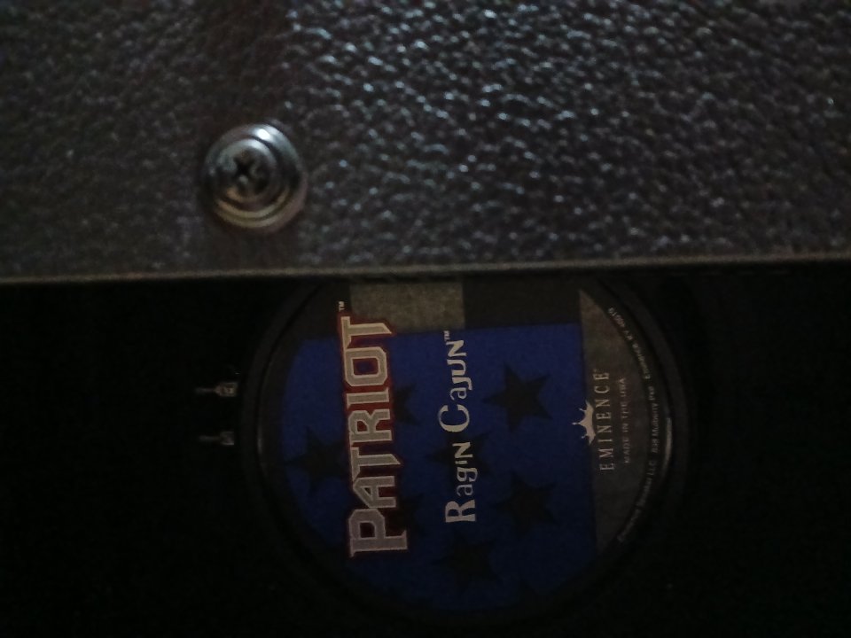 Fender superchamp xd mejorado de segunda mano · Foto 2 de 3 · Madrid · 300 €