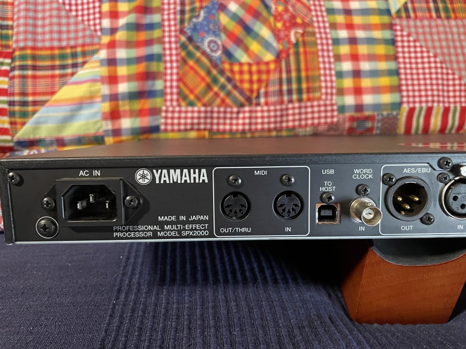 Yamaha SPX 2000 - Procesador de efectos de segunda mano · Foto 7 de 8 · Burgos · 320 €
