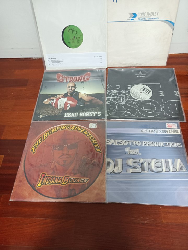 Lote 6 discos remenber de segunda mano · Bizkaia · 42 €