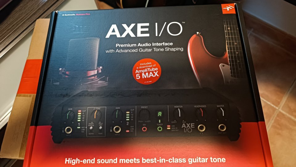 Interfaz Audio IK Multimedia AXE I/O para Guitarra de segunda mano · Foto 1 de 5 · Valencia · 200 €