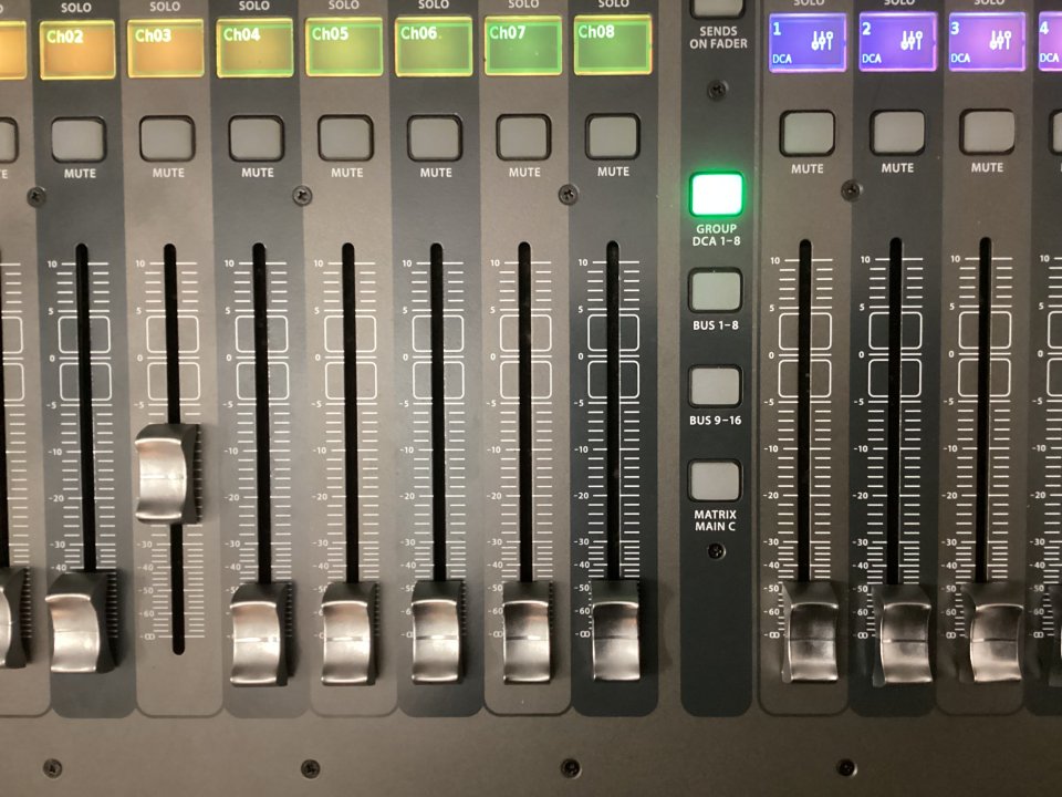 Vendo Behringer X32 Compact