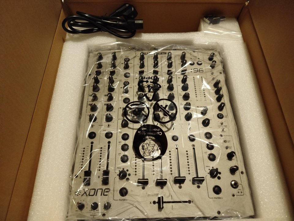 XONE 96 (ALLEN & HEATH)