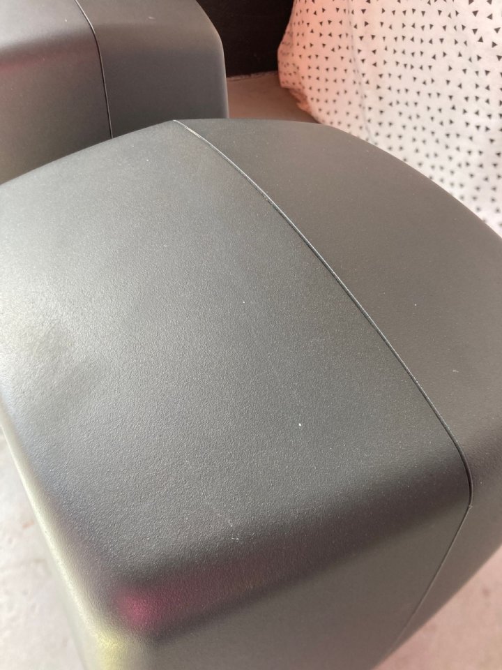 Monitores de estudio Genelec 8040A de segunda mano · Foto 4 de 6 · Málaga · 980 €