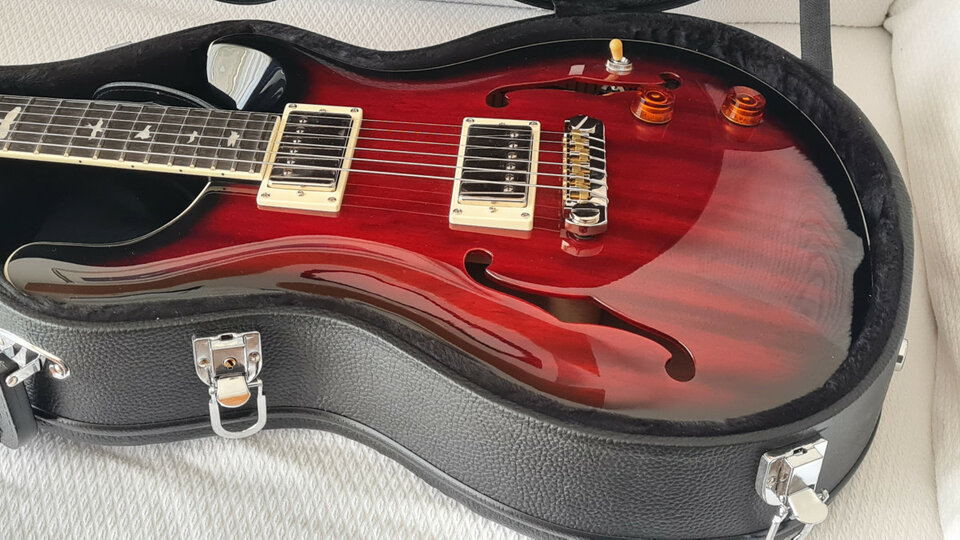 PRS SE Hollowbody Fire Red