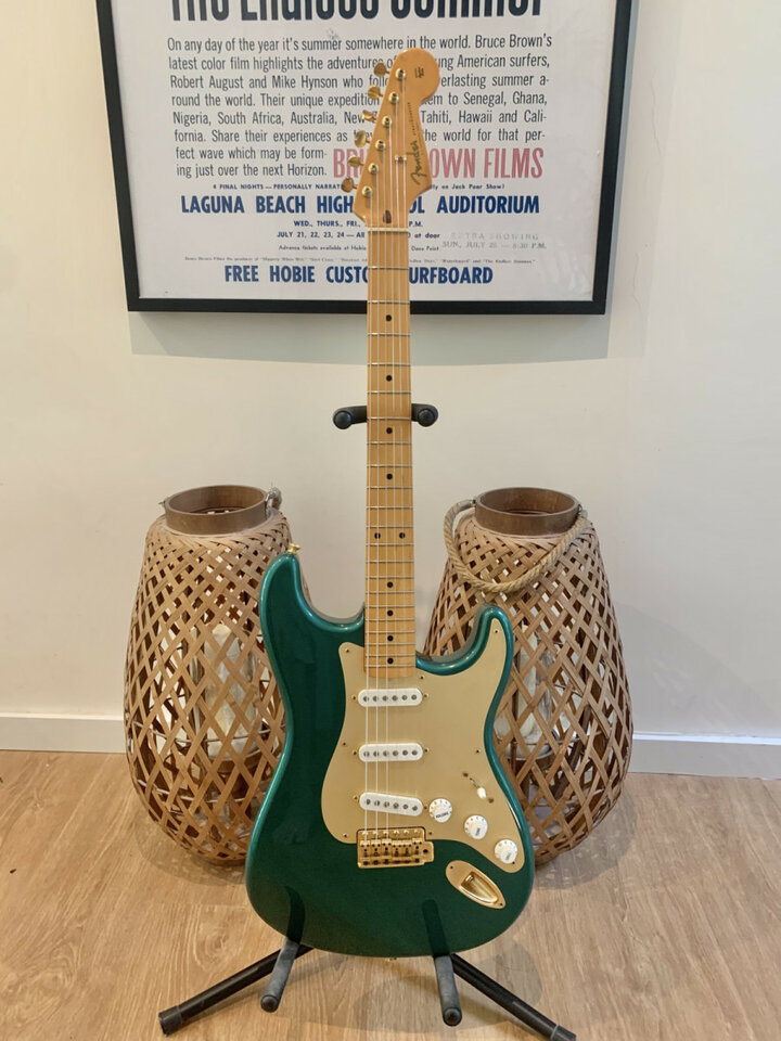 FENDER Stratocaster 54