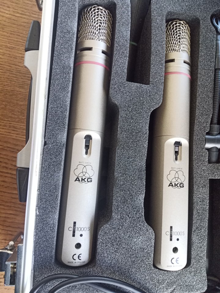 AKG Drum Set Big D112 + 4 C418 + 2 C1000S