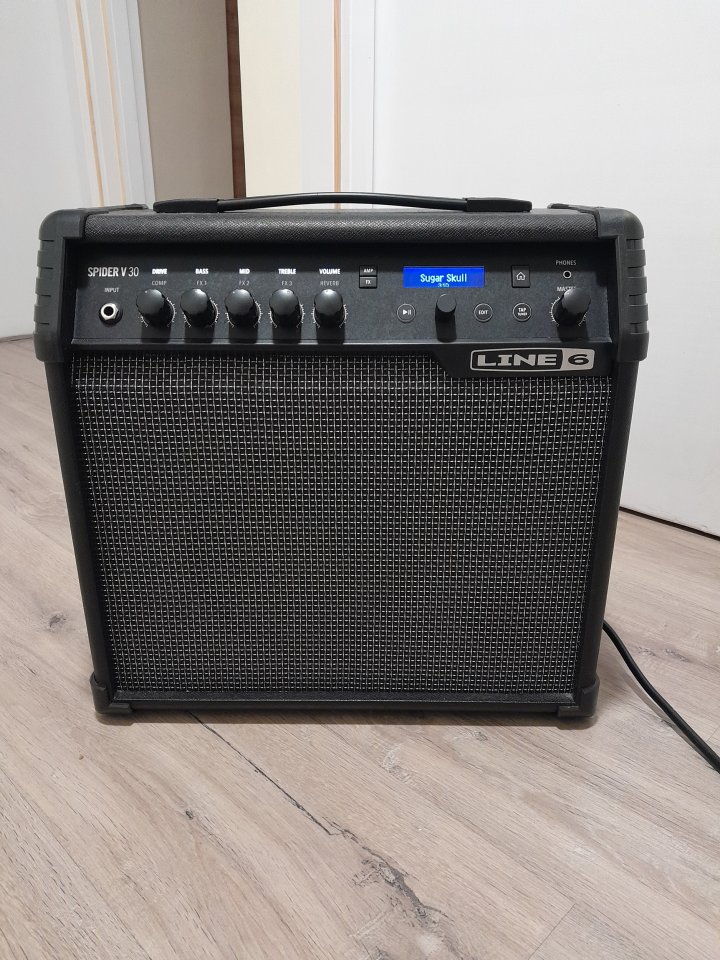 Line6 Spider V 30